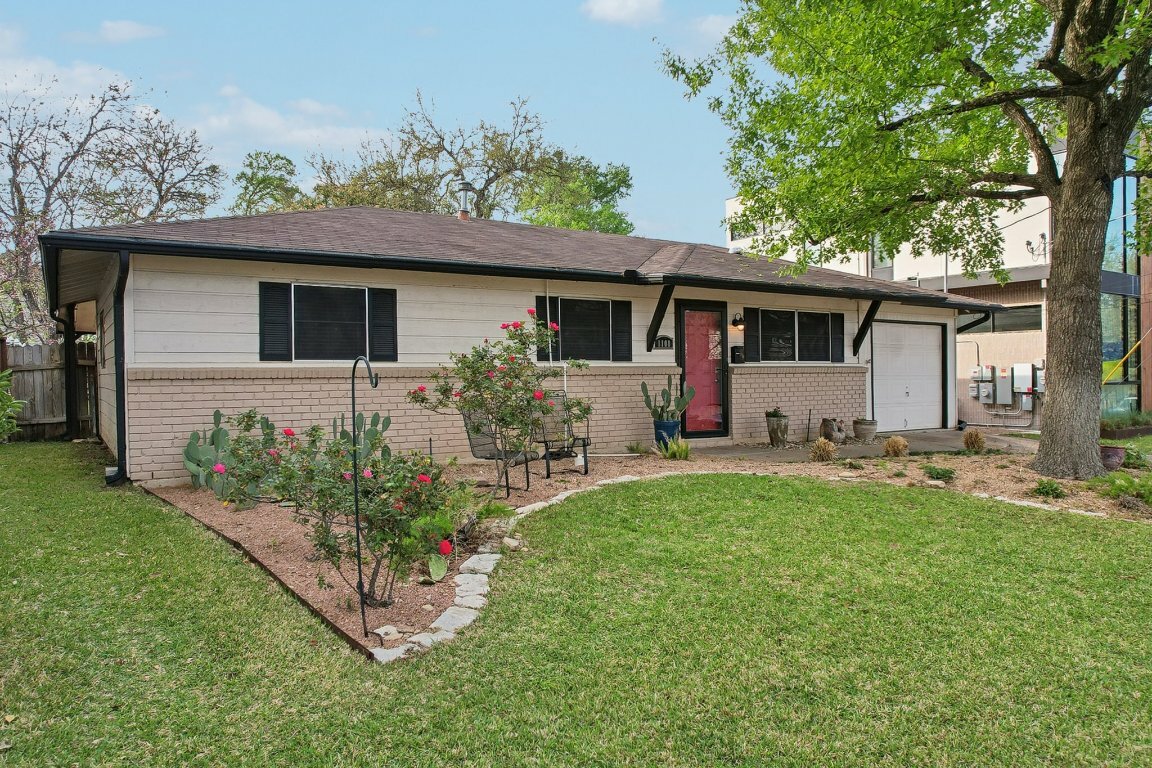 Property Photo: 1108 Folts Avenue TX 78704