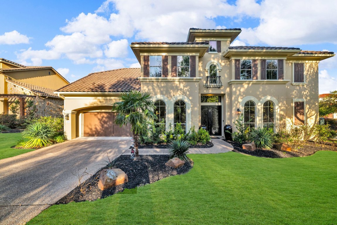 2116 University Club Drive  Austin TX 78732 photo