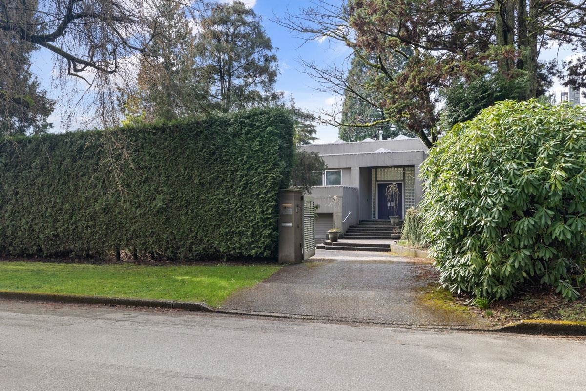 Property Photo:  6733 Balsam Street  BC V6P 5W9 