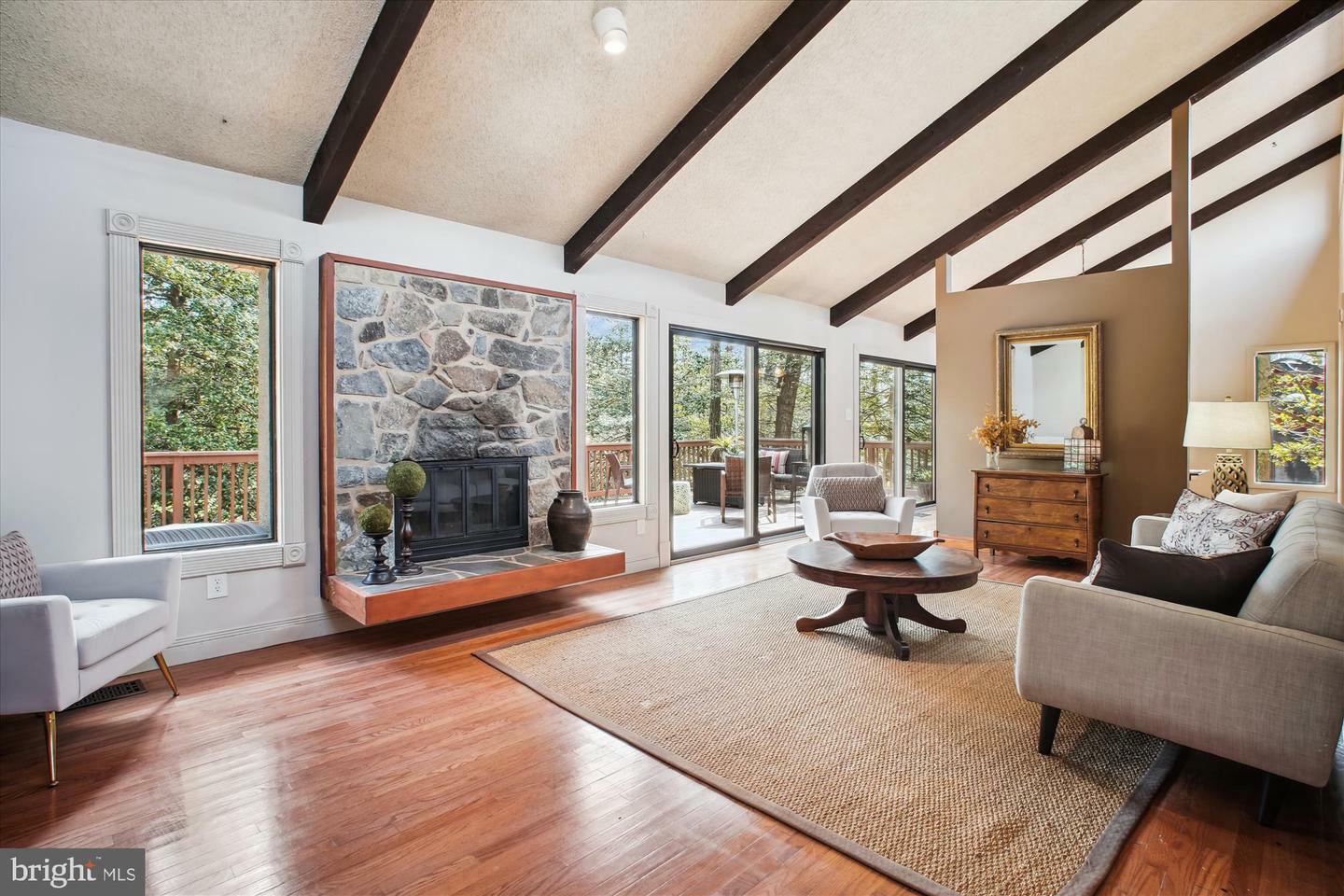 Property Photo: 2105 Lirio Court VA 20191