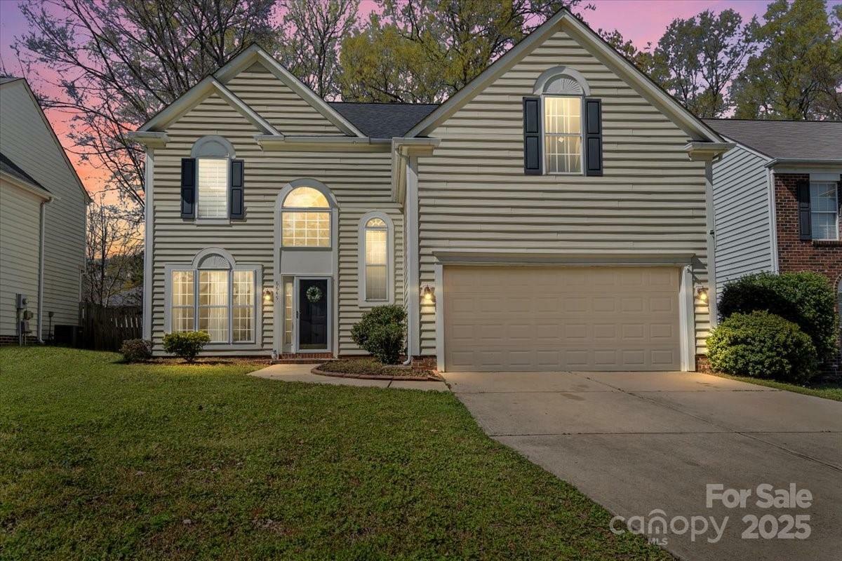 6645 Allness Glen Lane  Charlotte NC 28269 photo