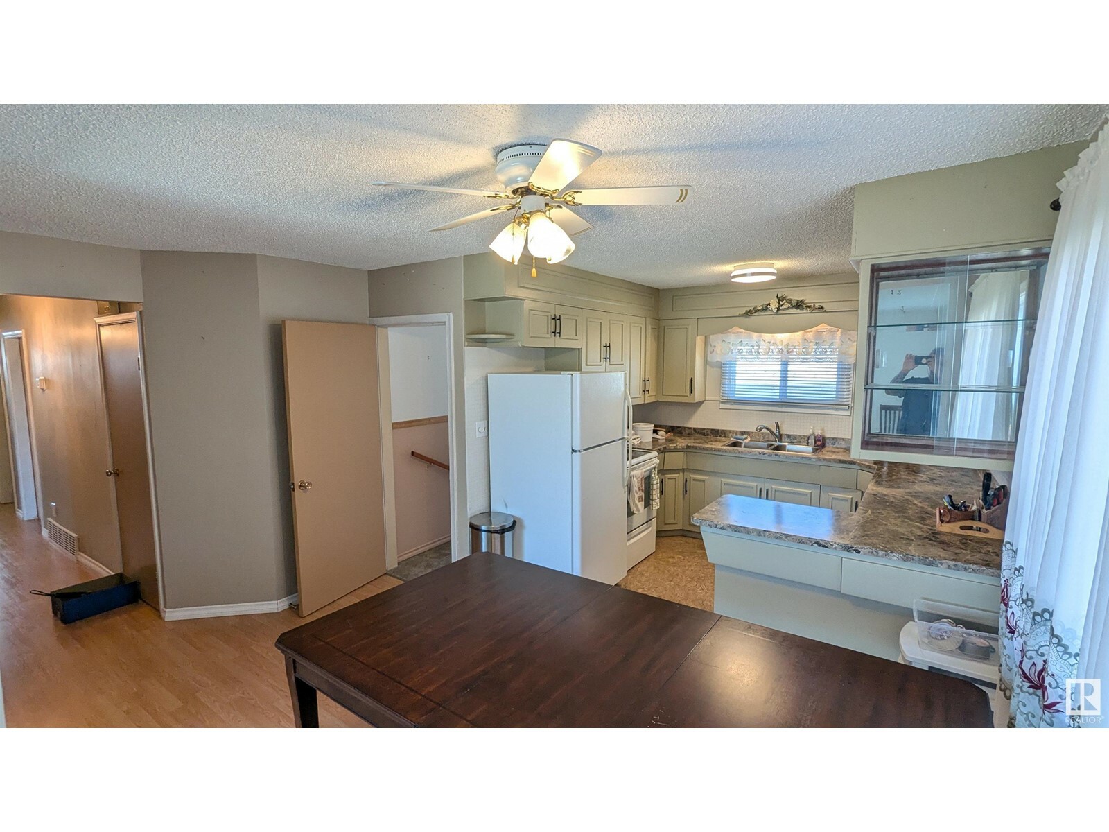 Property Photo: 5466 45 St AB T9C 1C9