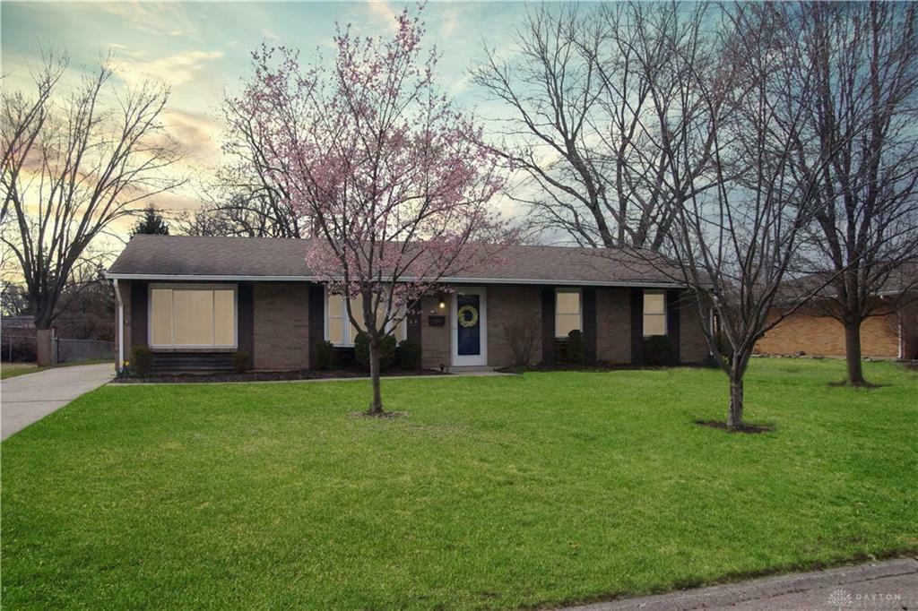 Property Photo: 7819 Graceland Street OH 45459