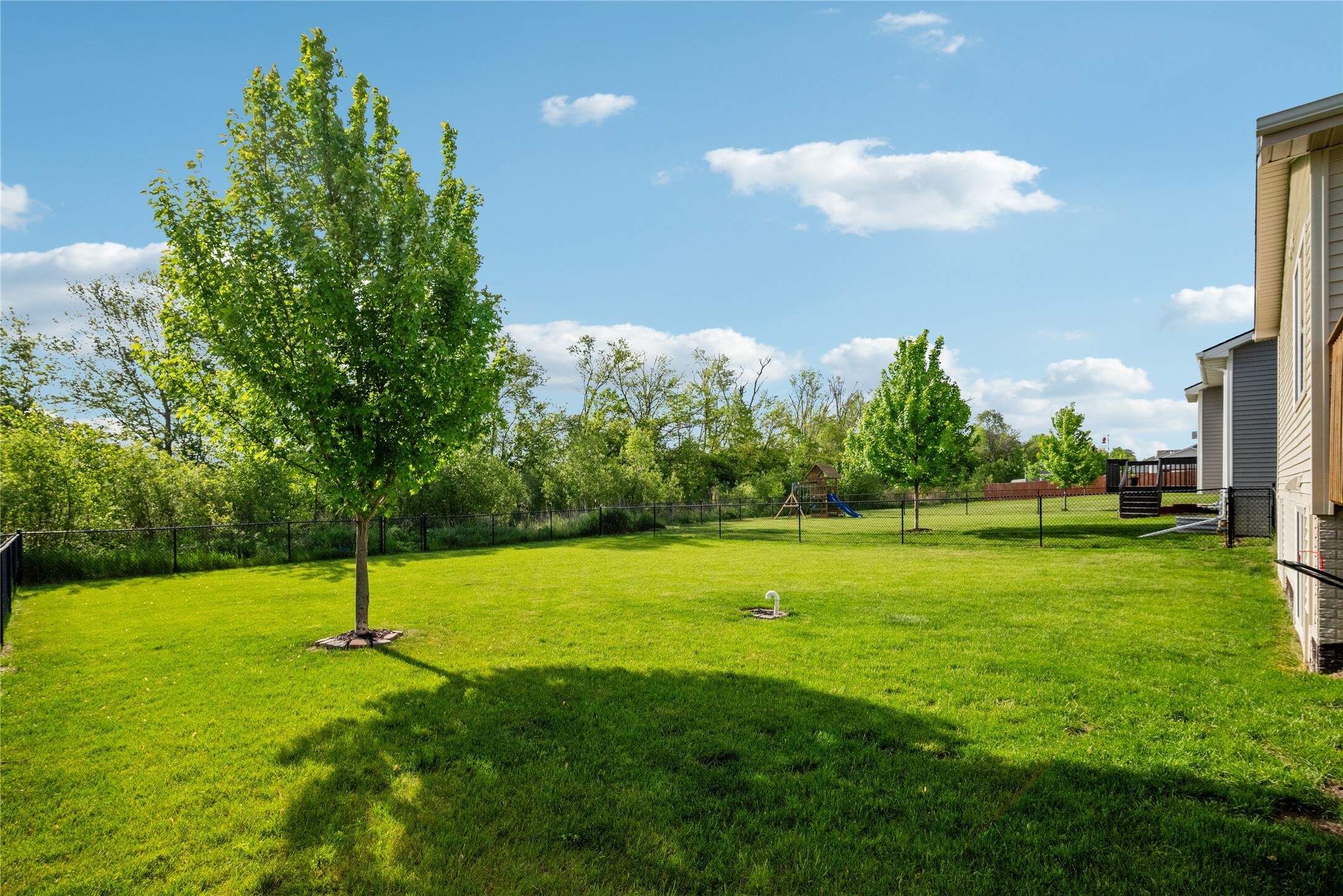 Property Photo: 4351 E 48th Street IA 50317