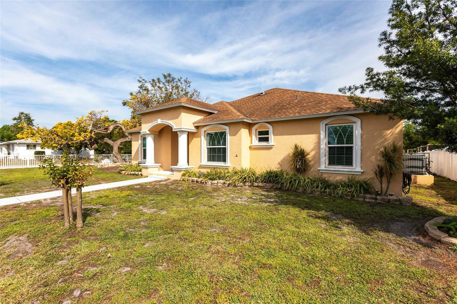 Property Photo: 5253 1st Avenue N FL 33710
