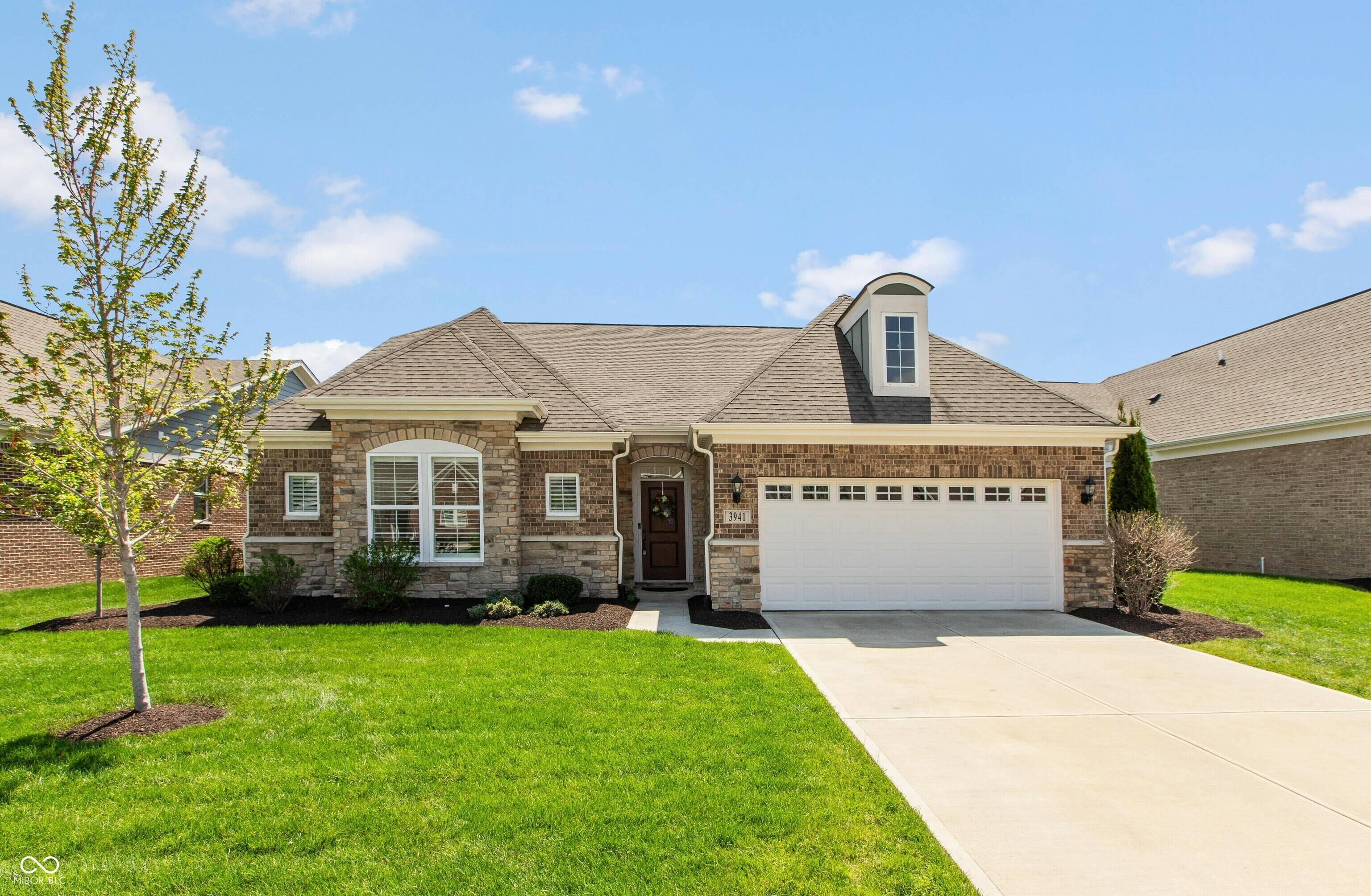 Property Photo: 3941 Stratfield Way IN 46074