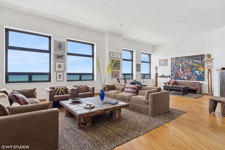 Property Photo:  680 N Lake Shore Drive 1602  IL 60611 
