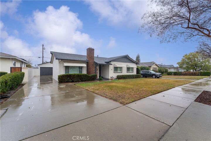 Property Photo: 903 W Bonnie Brae Court CA 91762
