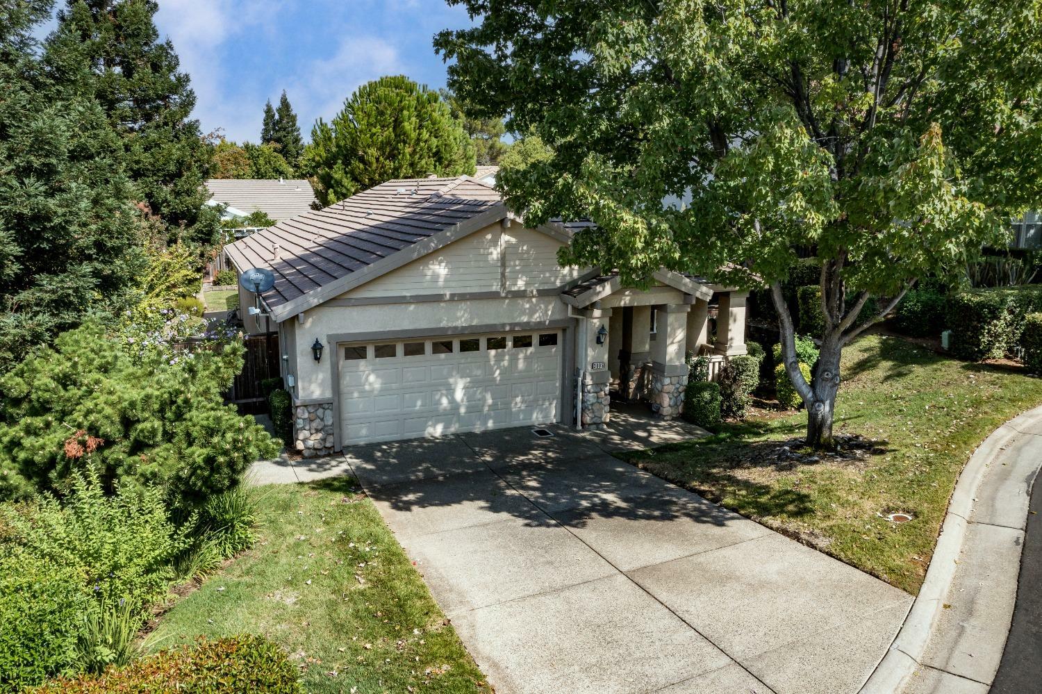 Property Photo: 3005 Chimney Court CA 95765