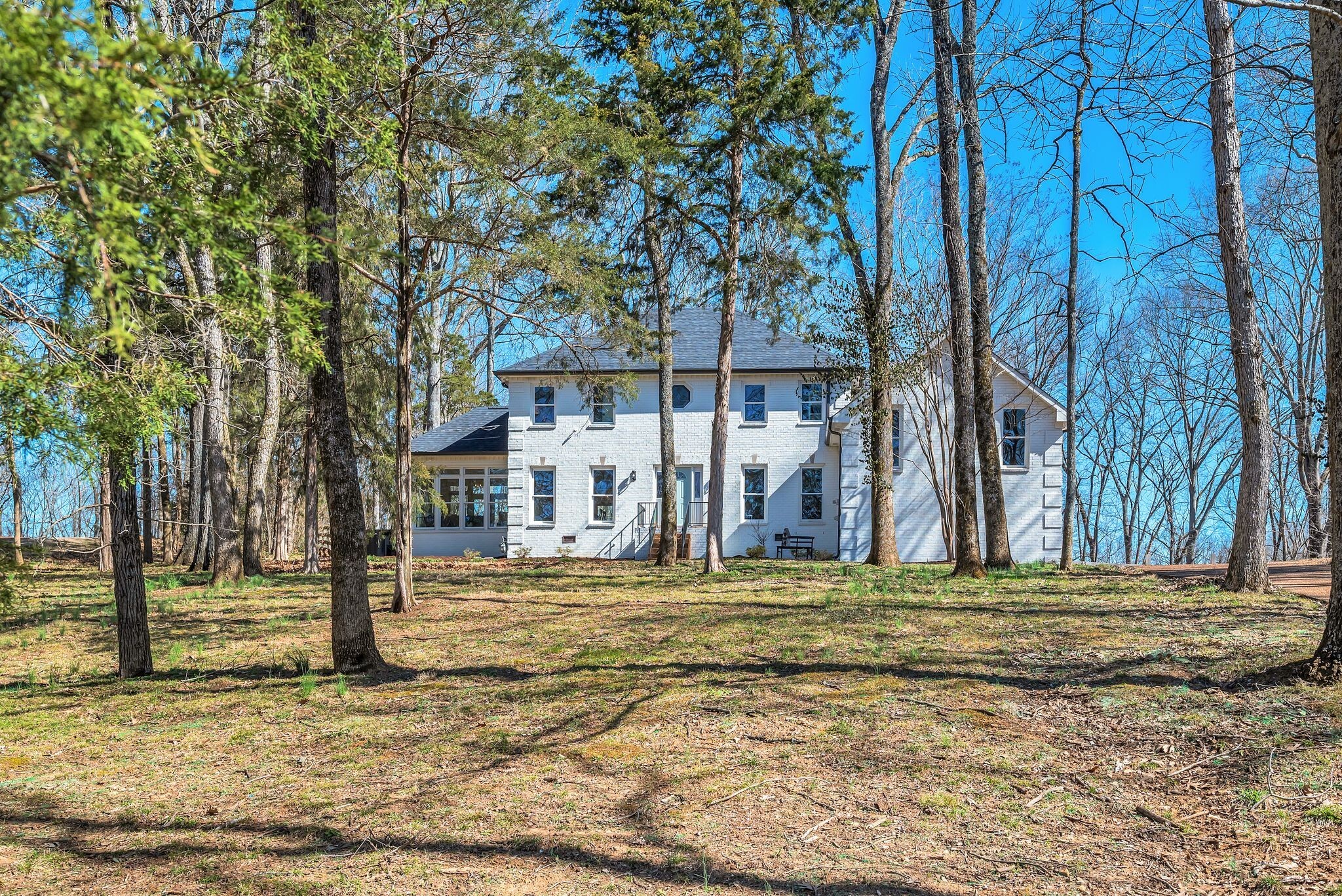 Property Photo: 1237 Temple Ridge Dr TN 37221