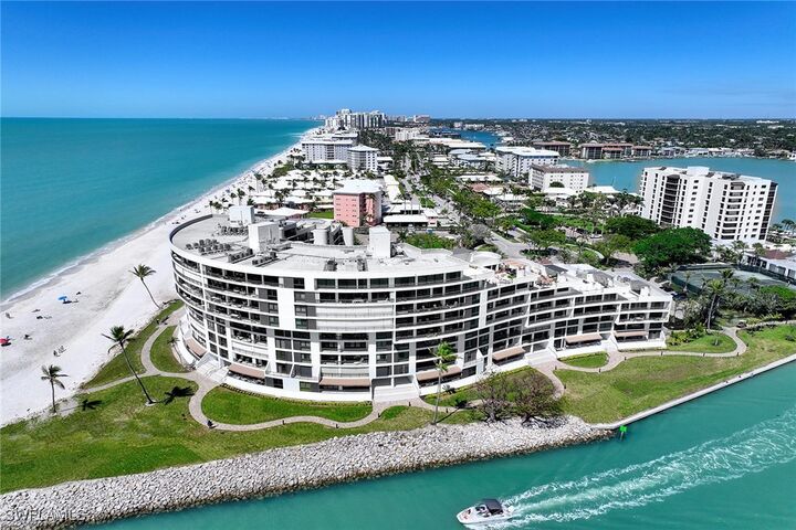2389 Gulf Shore Boulevard N 302  Naples FL 34103 photo