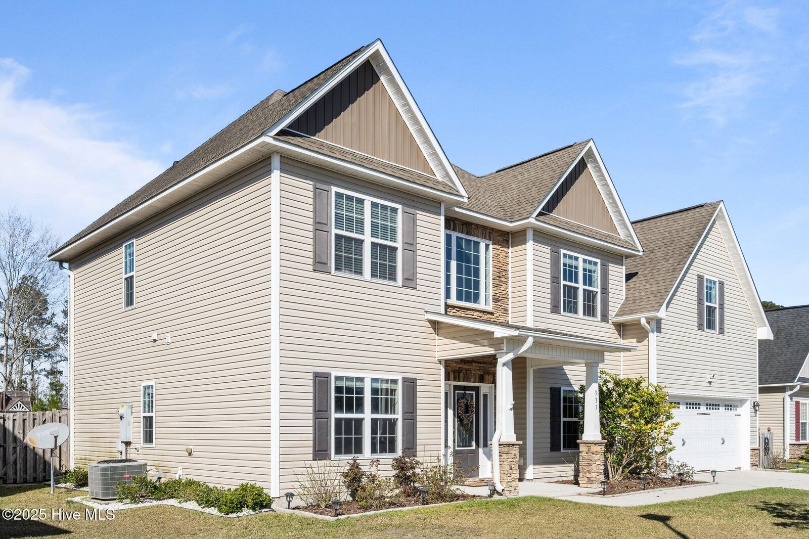 Property Photo:  337 Merin Height Road  NC 28546 