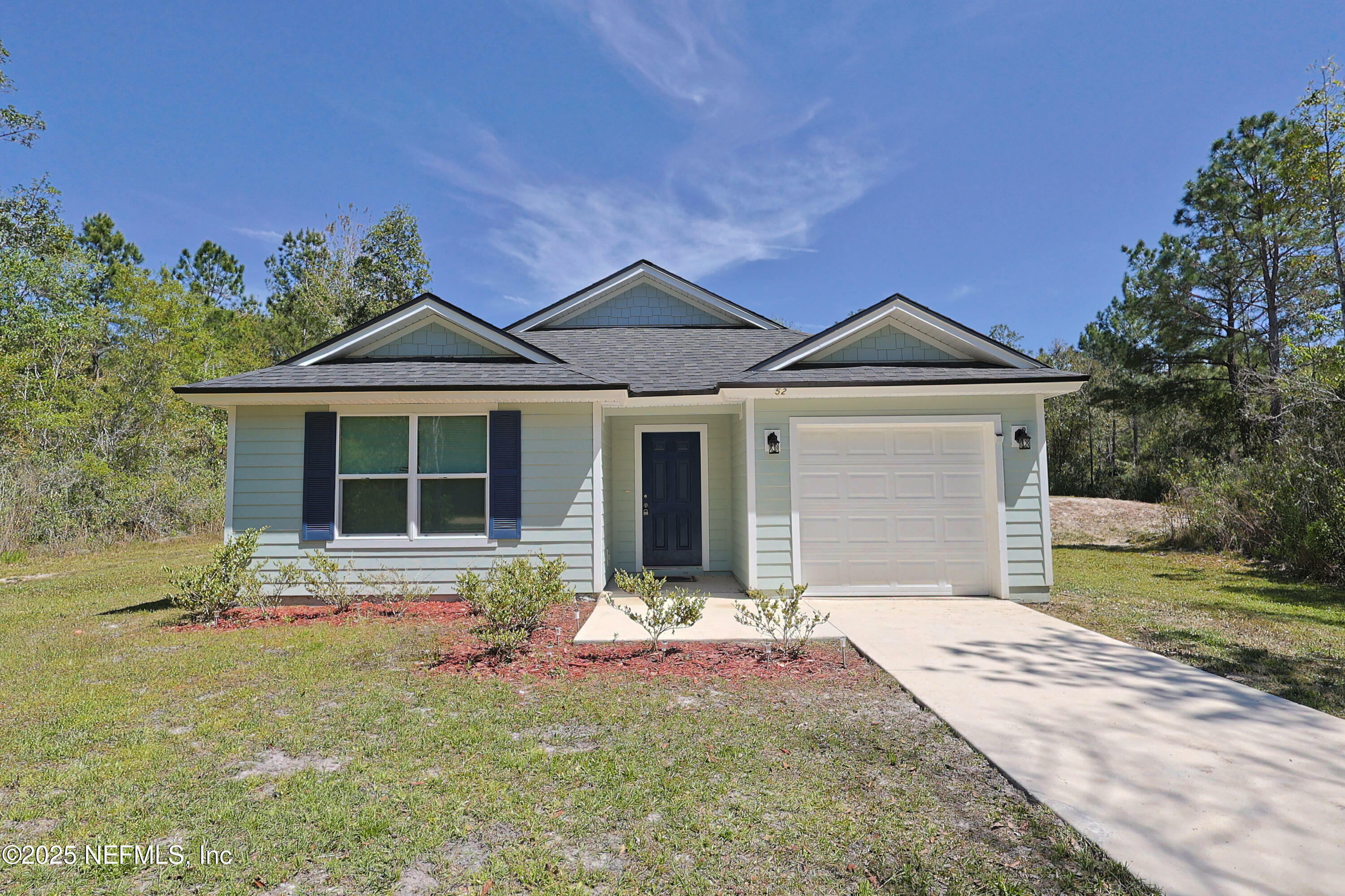 Property Photo: 52 Peppermint Avenue FL 32068