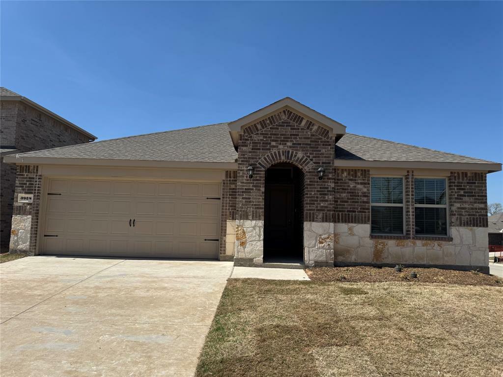 Property Photo: 3928 Jasper Lane TX 75009