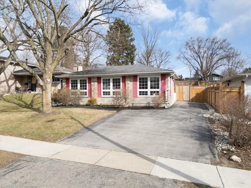 Photo de la propriété: 67 Pleasant Avenue ON L9H 3T2