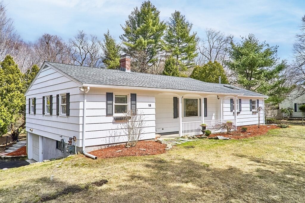 Property Photo: 18 Lowell Rd MA 01886