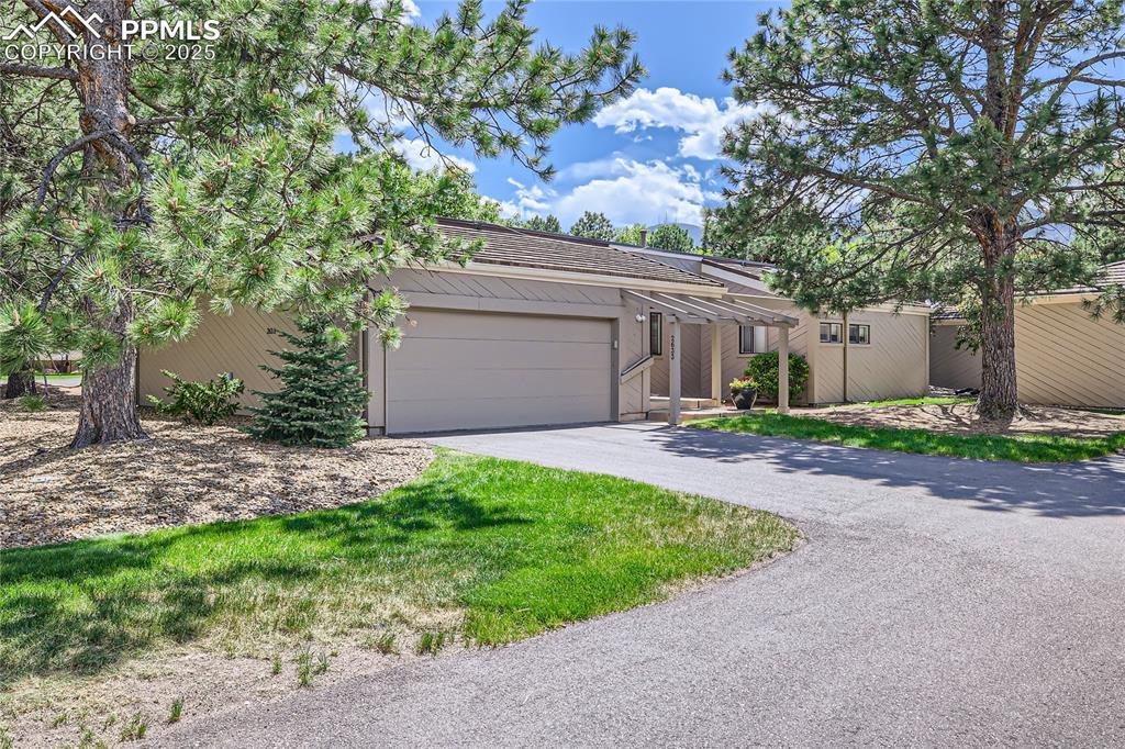 Property Photo: 2633 Spring Grove Terrace CO 80906