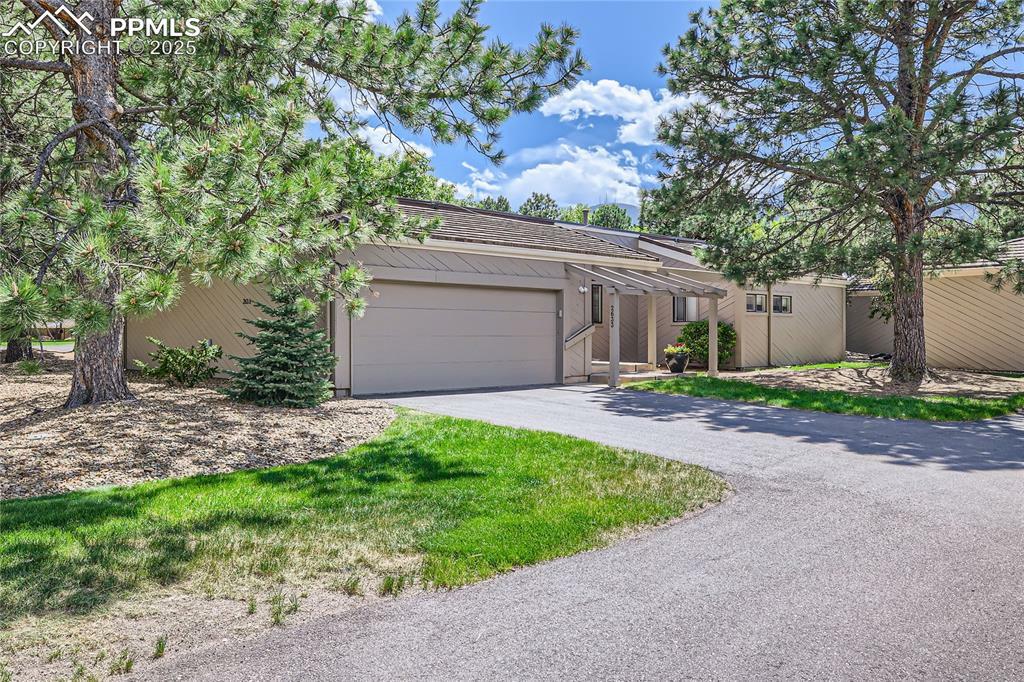 Property Photo: 2633 Spring Grove Terrace CO 80906