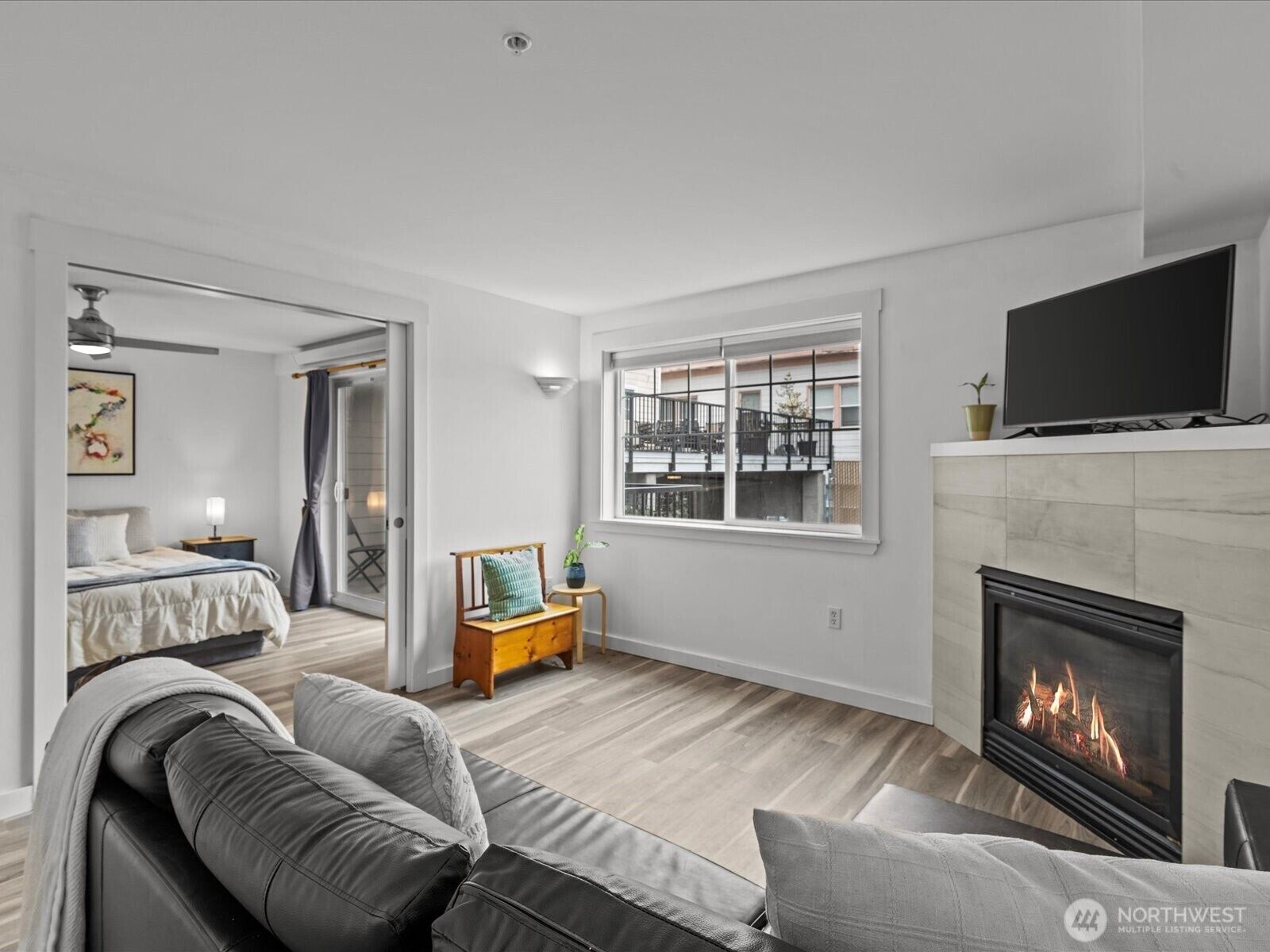 Property Photo:  107  20th Avenue 206  WA 98122 