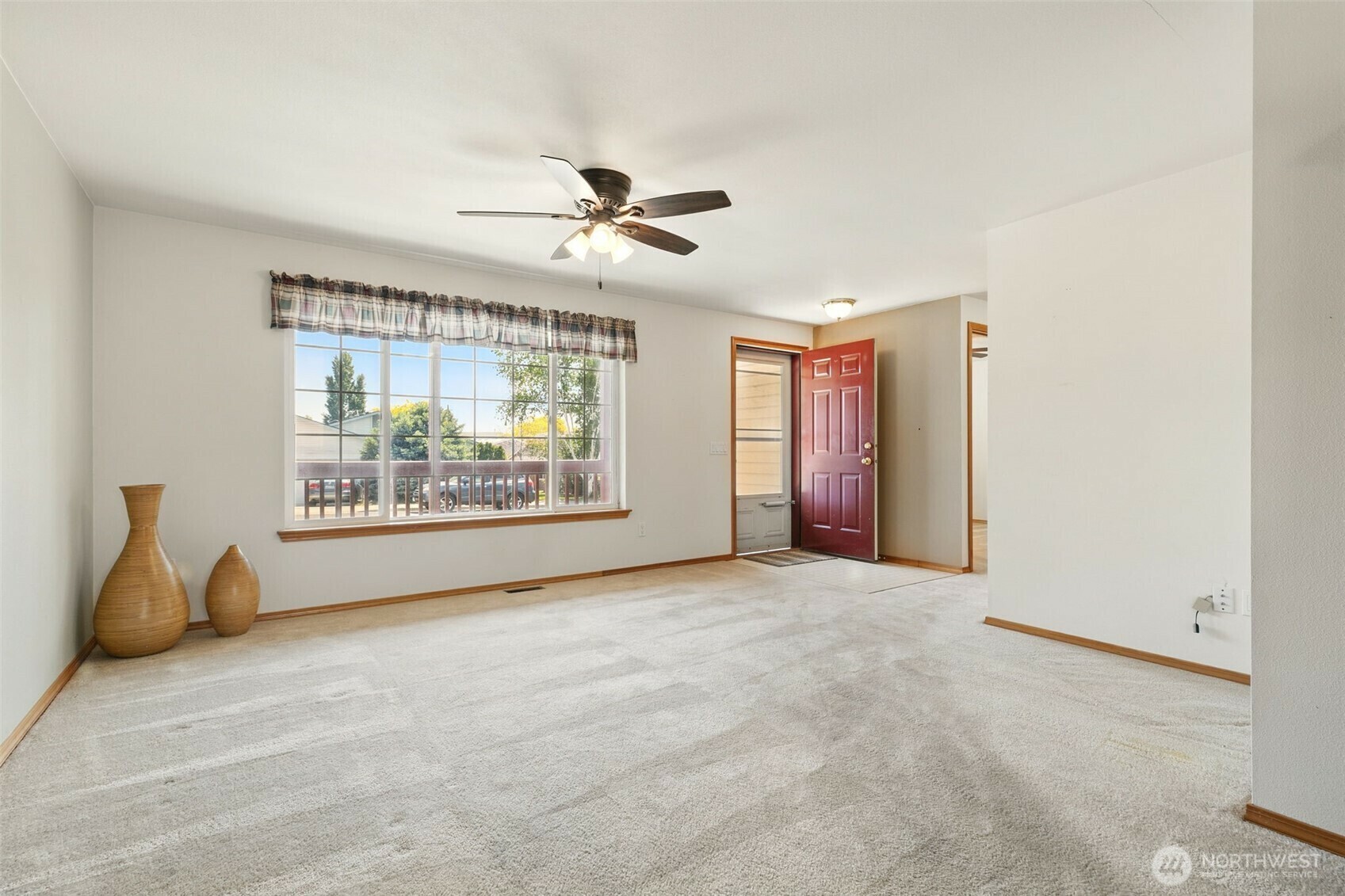 Property Photo: 210 S 82nd WA 98908