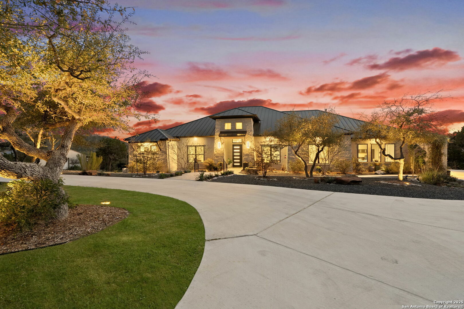 Property Photo: 25126 Clearwater Creek TX 78255