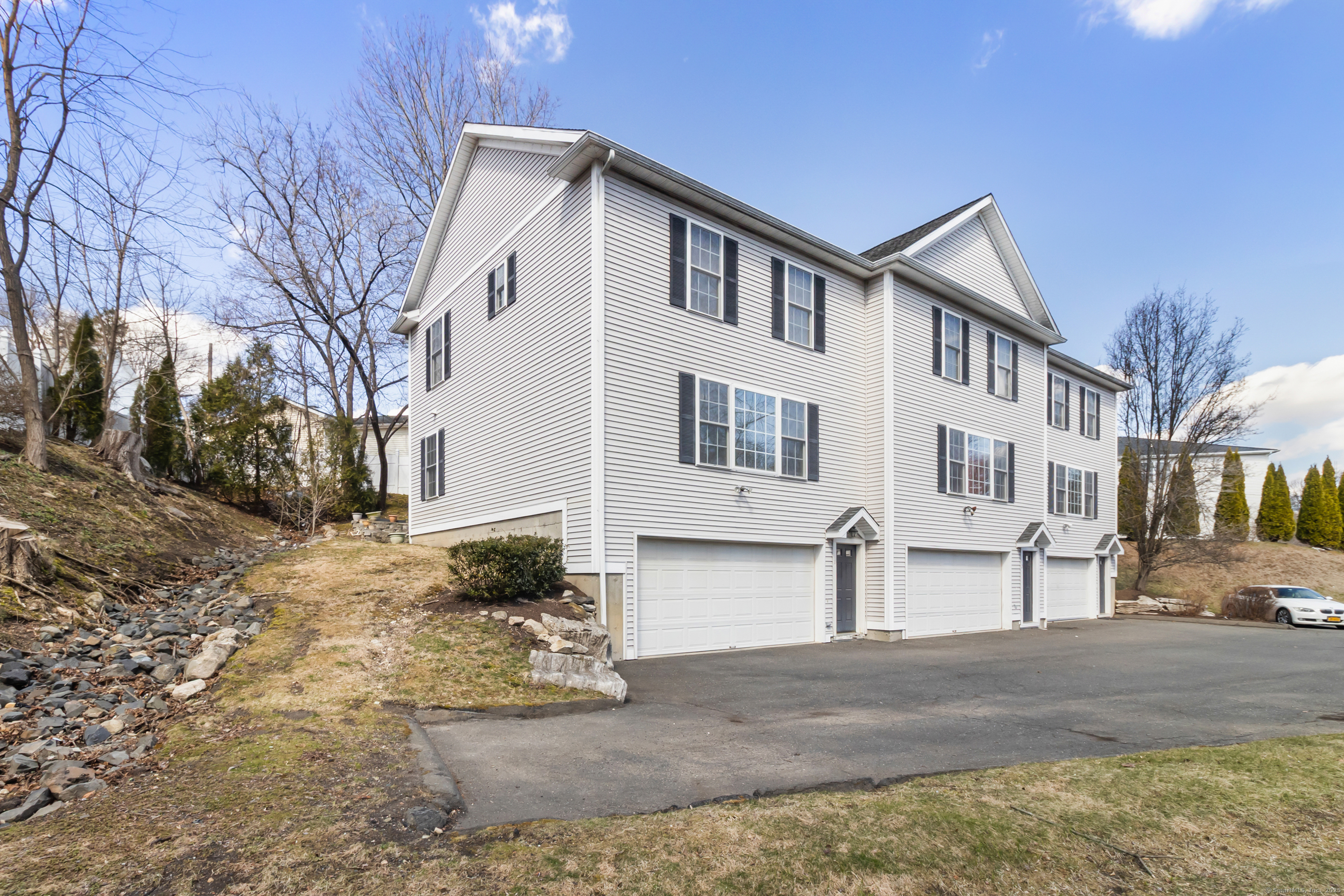 34 Oil Mill Road 1  Danbury CT 06810 photo