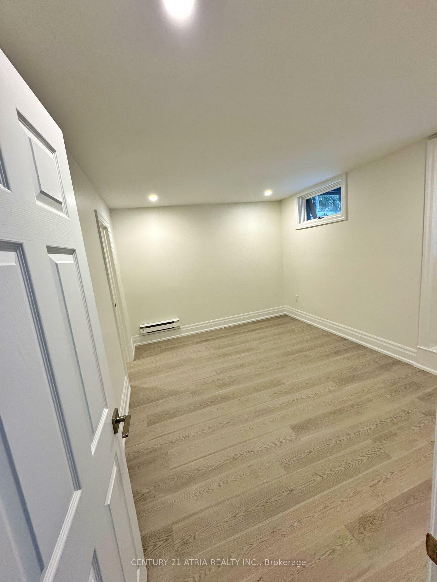 Property Photo: 47 Wentworth Avenue Bsmt 1 ON M2N 1T5