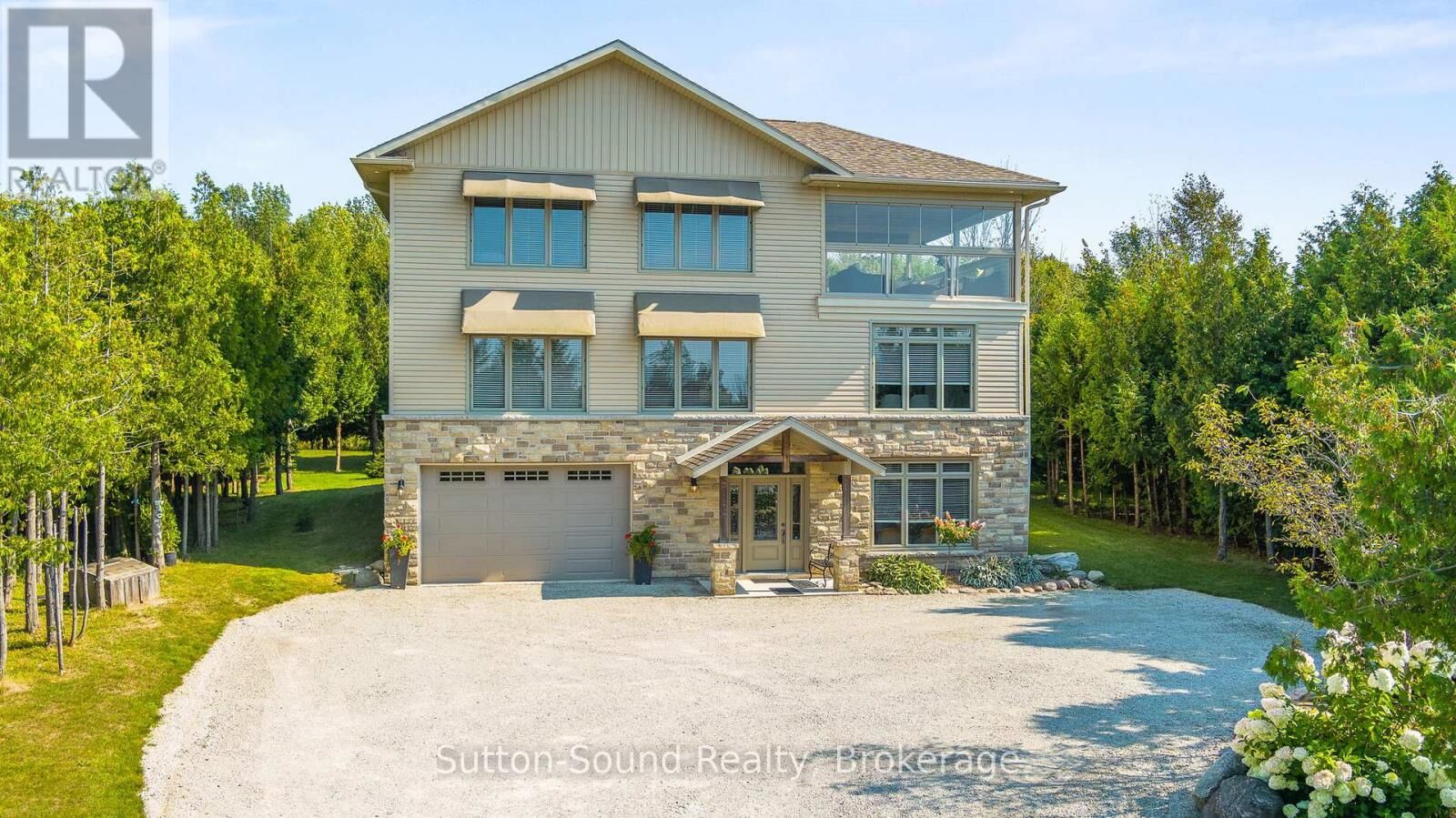 Property Photo: 110 Sunset Boulevard ON N0H 2T0