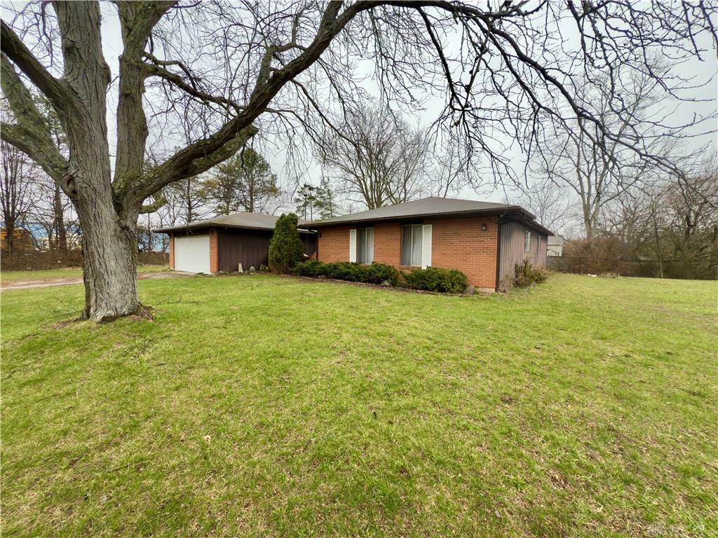 4816 Stonehedge  Dayton OH 45426 photo