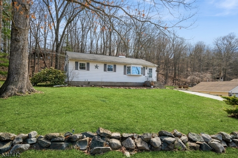 37 Cedar Rd  Ringwood Boro NJ 07456 photo