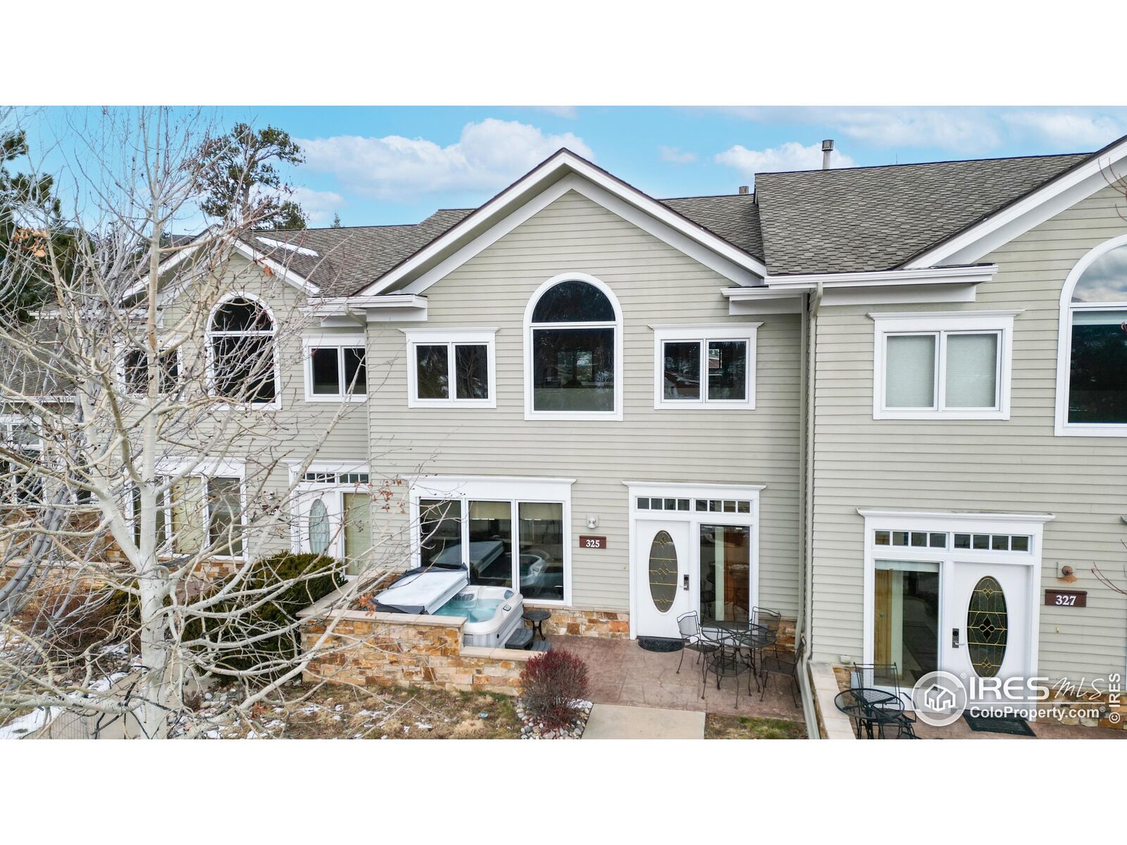 Property Photo:  325 Overlook Ln  CO 80517 