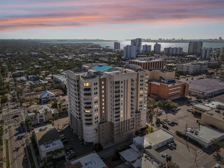 Property Photo:  1771 Ringling Boulevard 1001  FL 34236