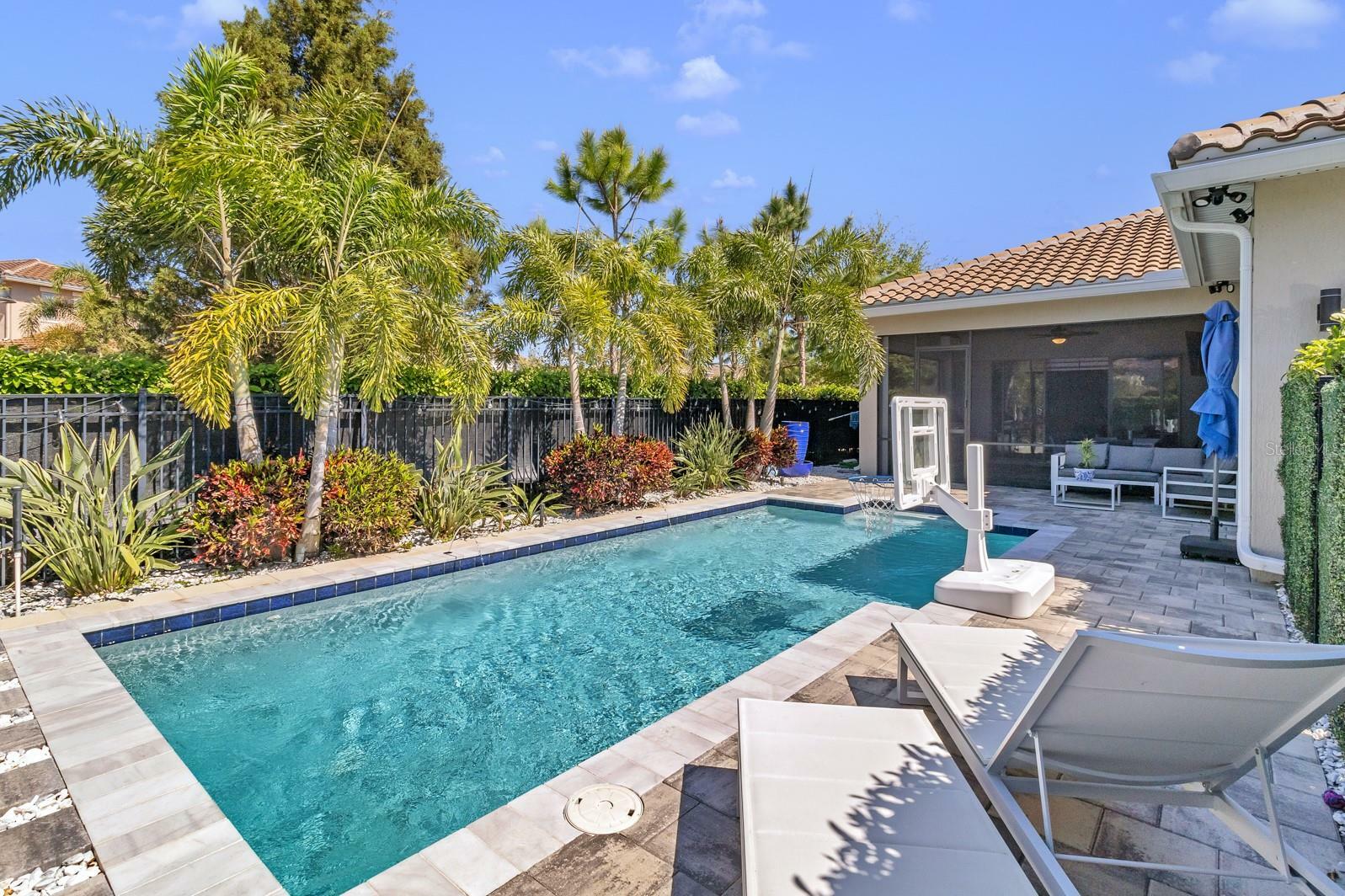 Property Photo: 10399 Macduff Drive FL 32832