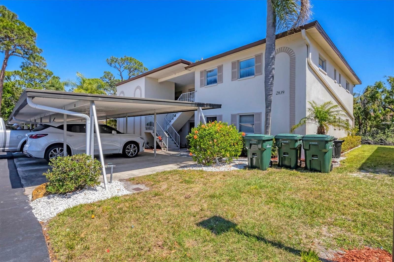 Property Photo: 2839 Swifton Drive 28 FL 34231