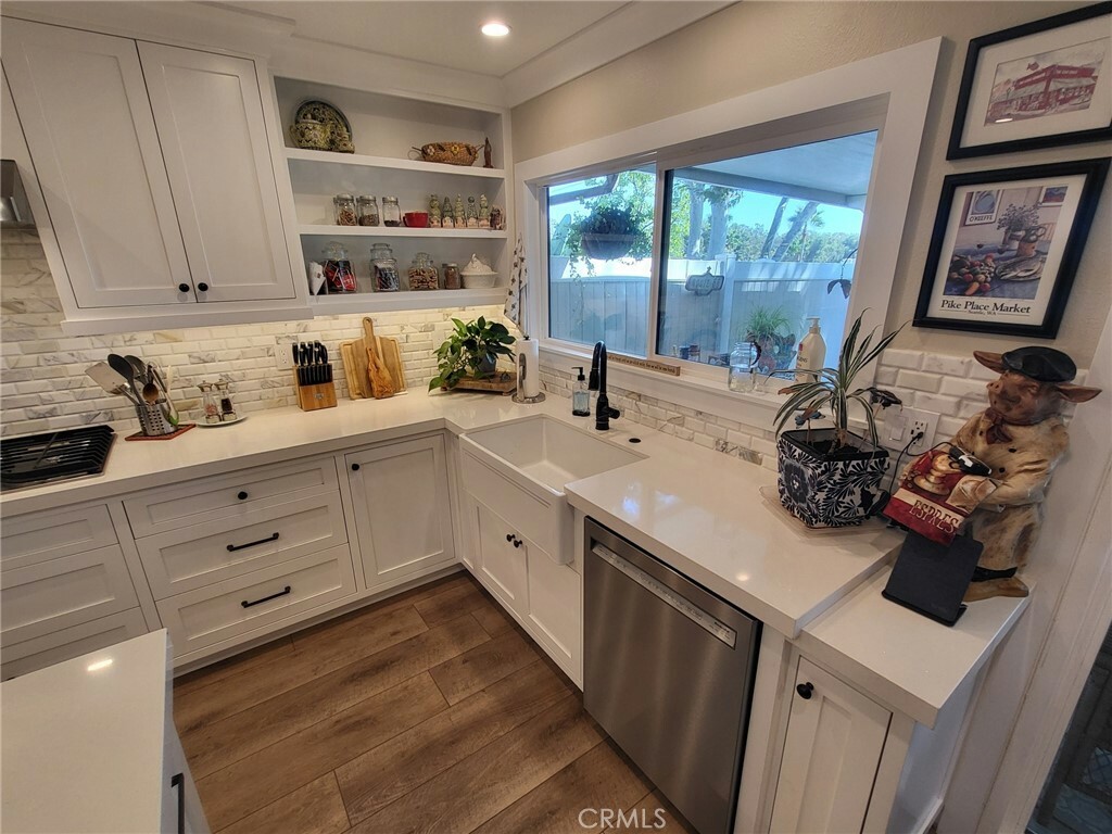 Property Photo:  25172 Chestnutwood  CA 92630 