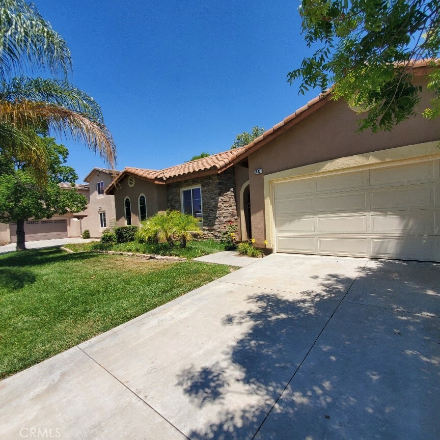 Property Photo: 35051 Via Santa Catalina CA 92596