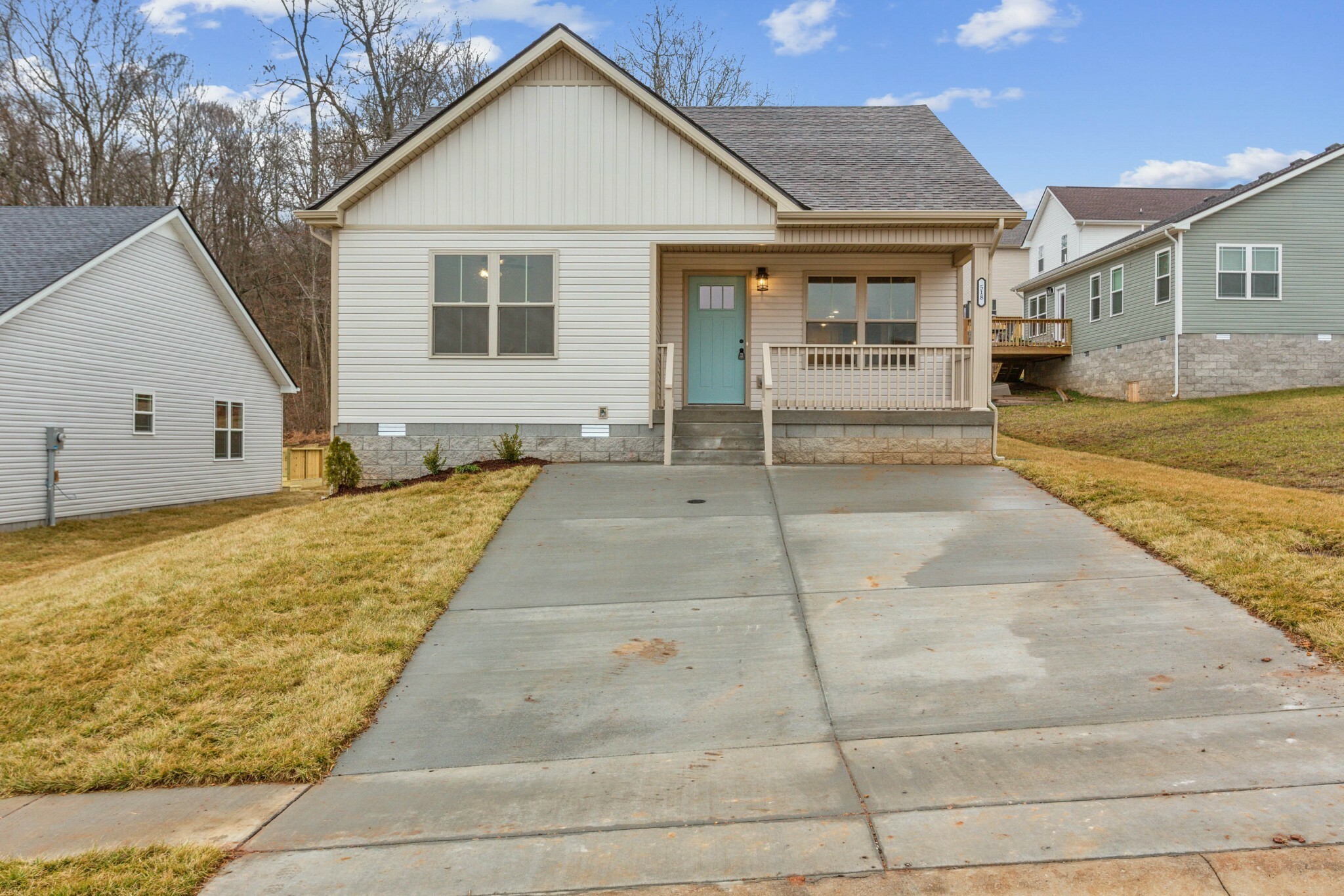 Property Photo: 1437 Isaiah Dr TN 37042