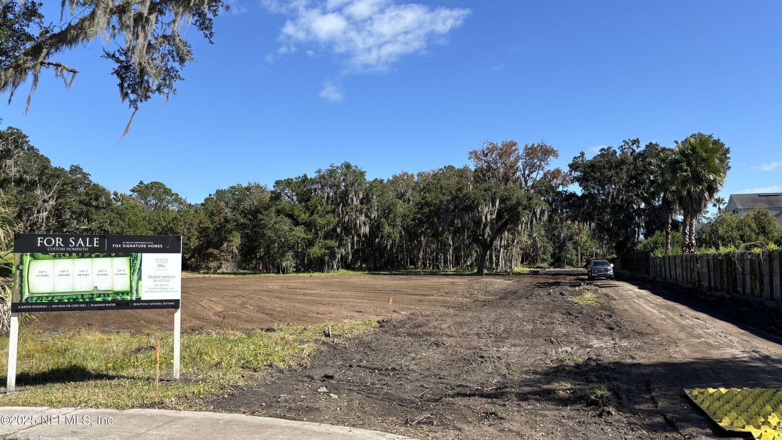 Property Photo: 123 Walter Way FL 32082