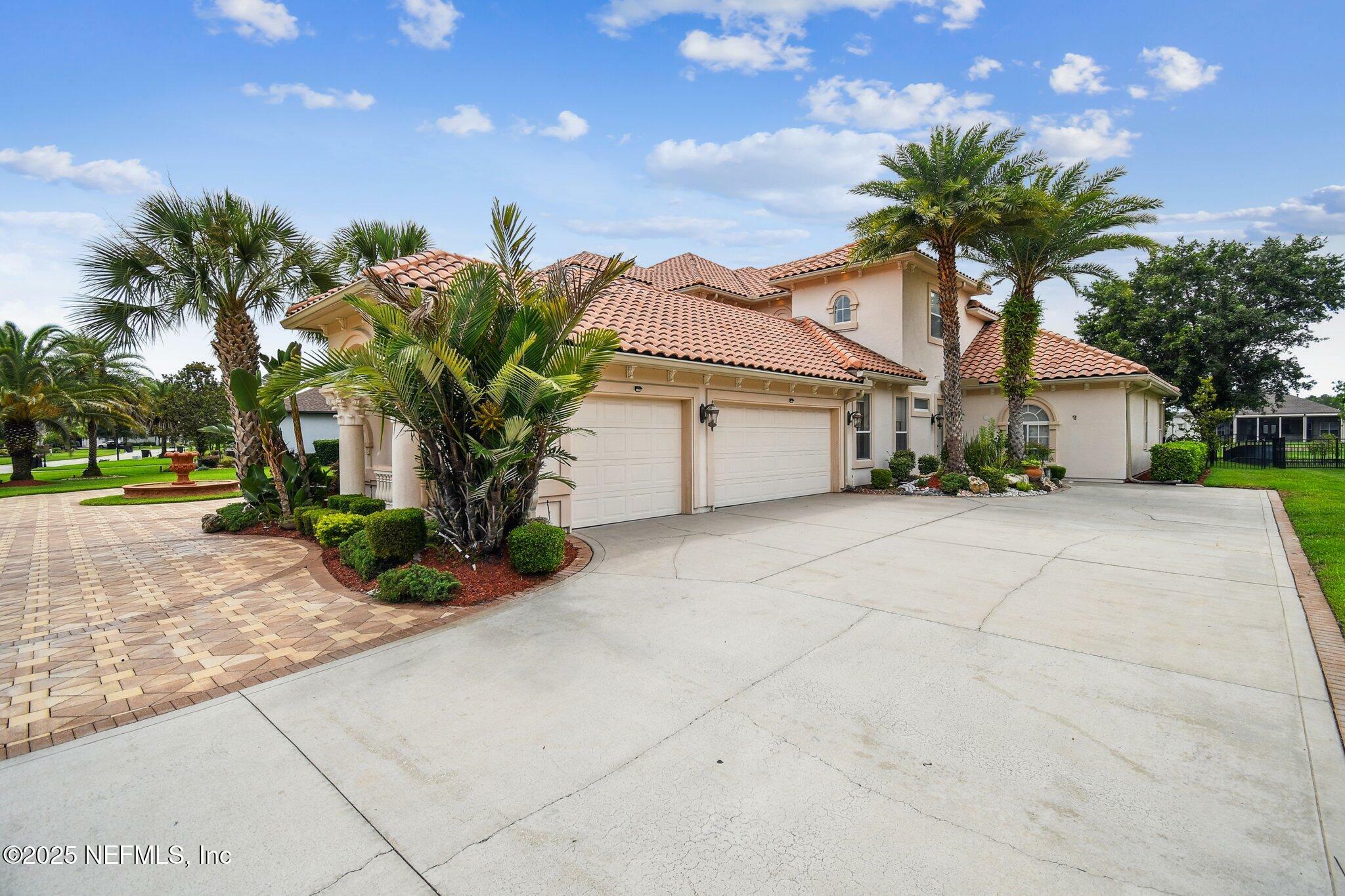 Property Photo:  504 E Kesley Lane  FL 32259 