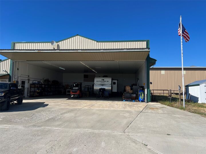 Property Photo: 127 Lucky Lindy Lane MT 59917