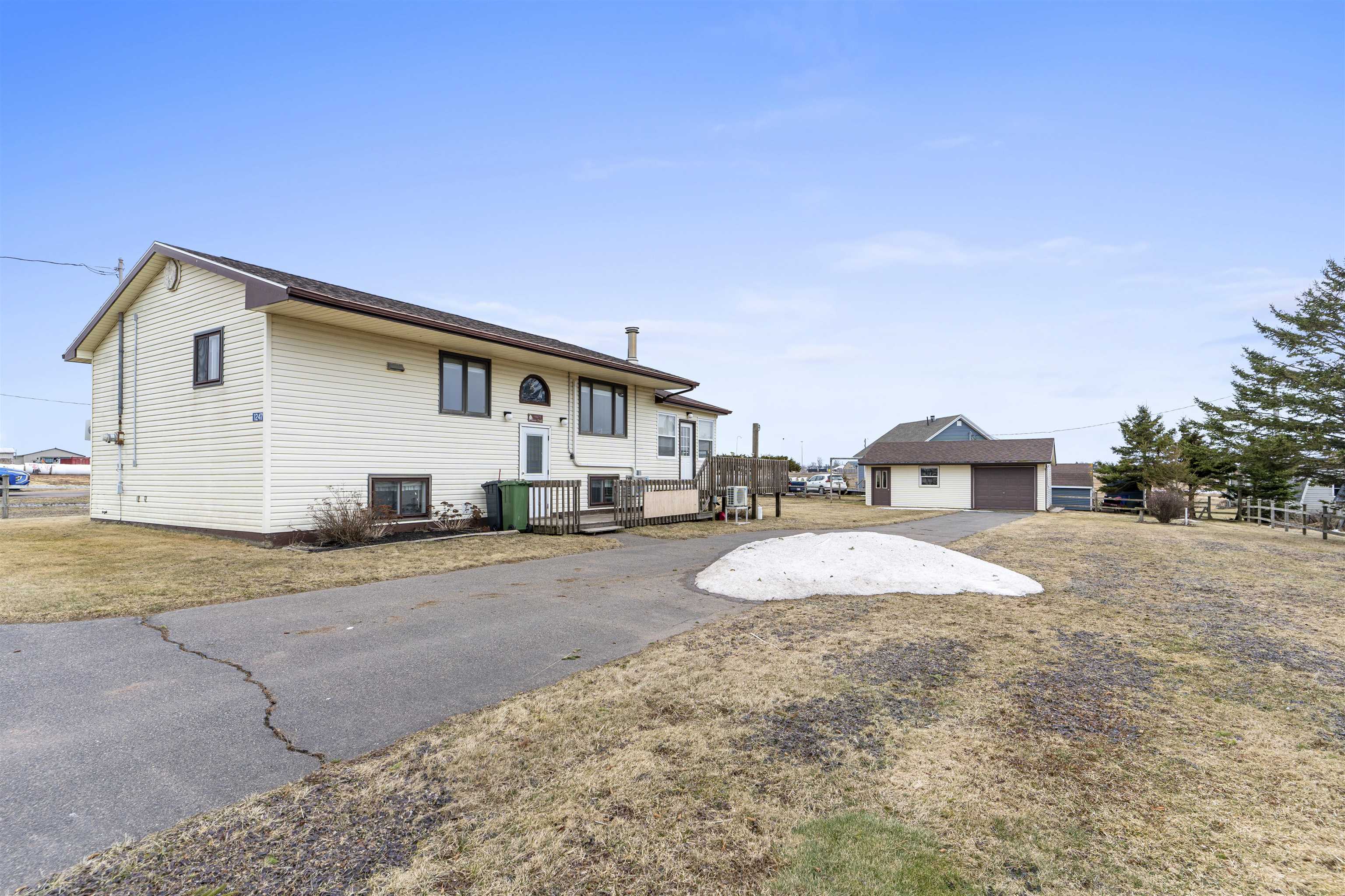 Property Photo: 1247 Noonan Shore Road PE C0B 1X0