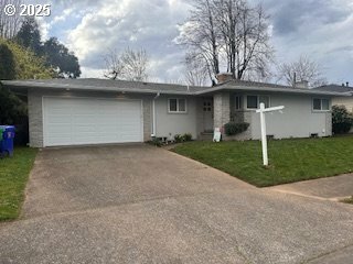 Property Photo: 1427 SE 109th Ave OR 97216