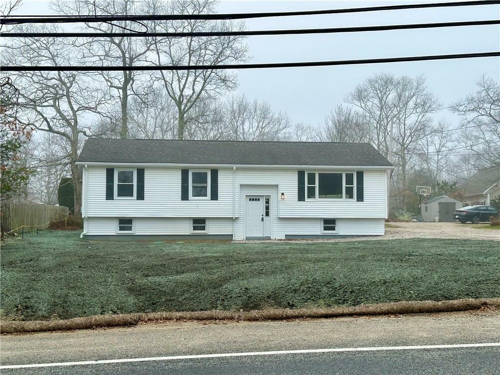 137 Crandall Road  Tiverton RI 02878 photo