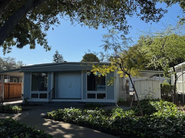 Property Photo: 63 Palomar Real 63 CA 95008