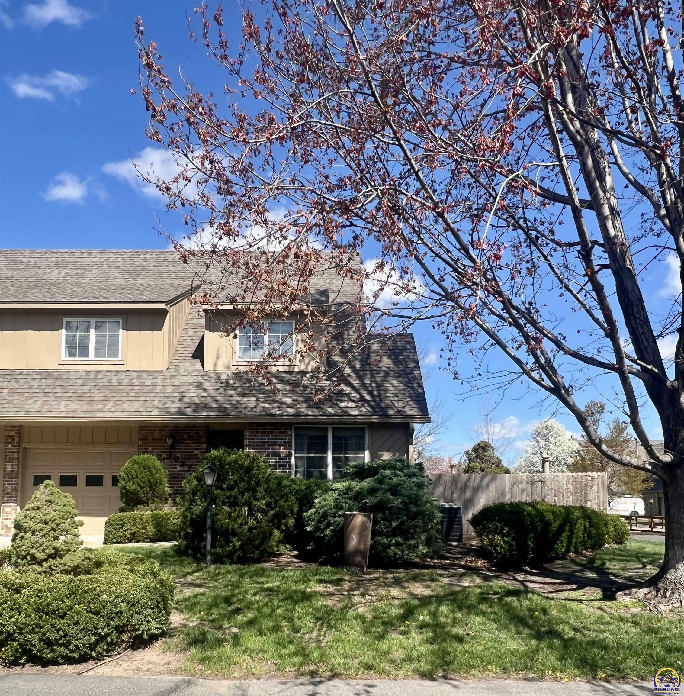 Property Photo:  3027 SW Quail Creek Dr 3  KS 66614 