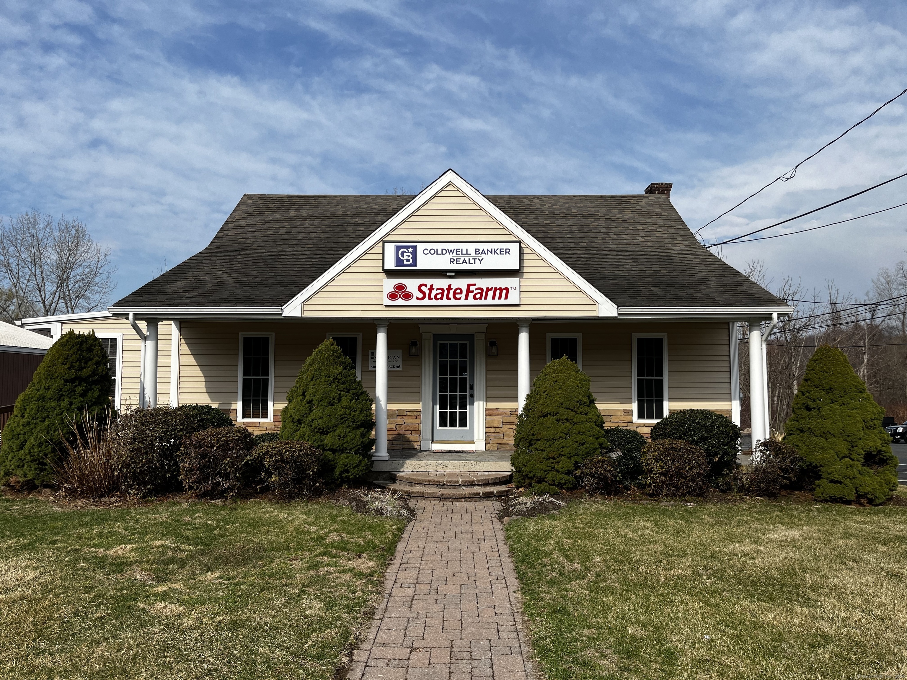 Property Photo: 142 Queen Street CT 06489