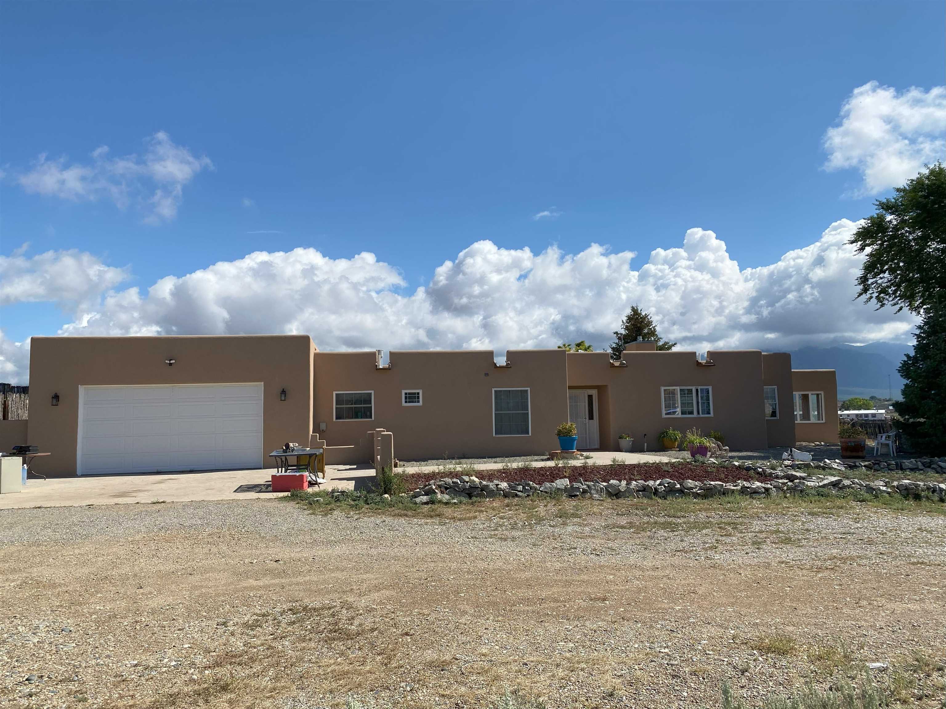 Property Photo: 23 Dona Amanda Martinez NM 87571