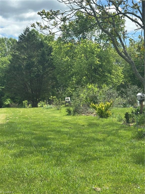 Property Photo:  704 Oak Ridge Church Road  NC 28635 