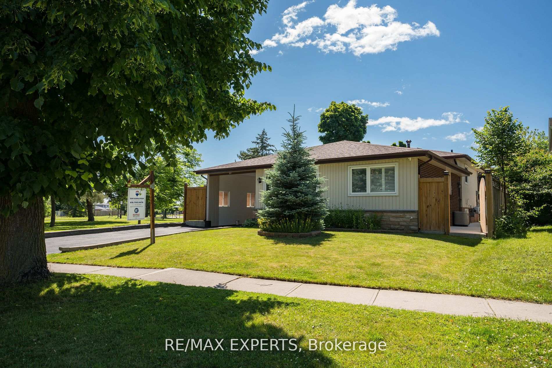 Property Photo: 57 Bryant Road ON L1S 2Y5