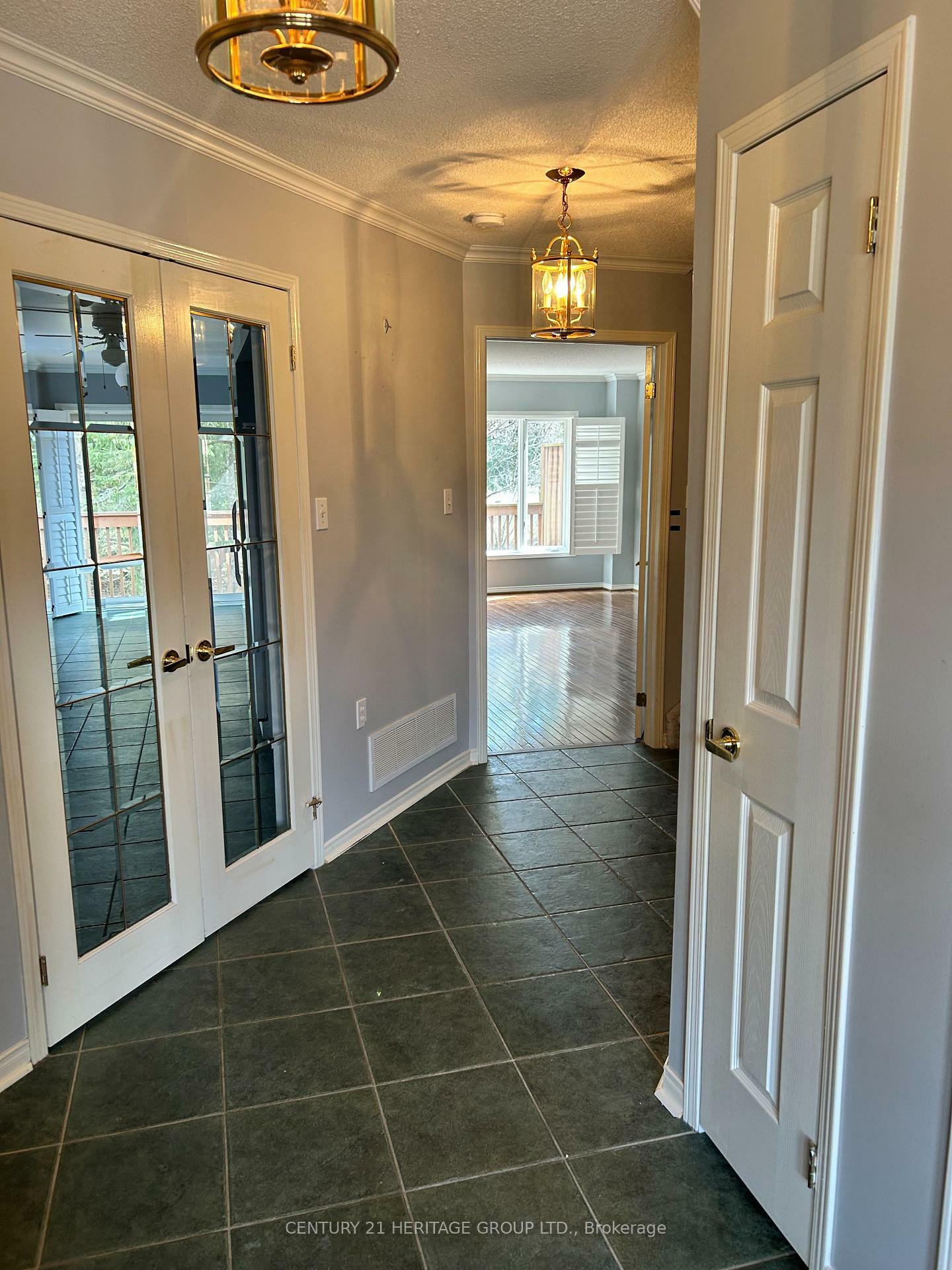 Photo de la propriété: 192 Green Briar Road ON L9R 0L3